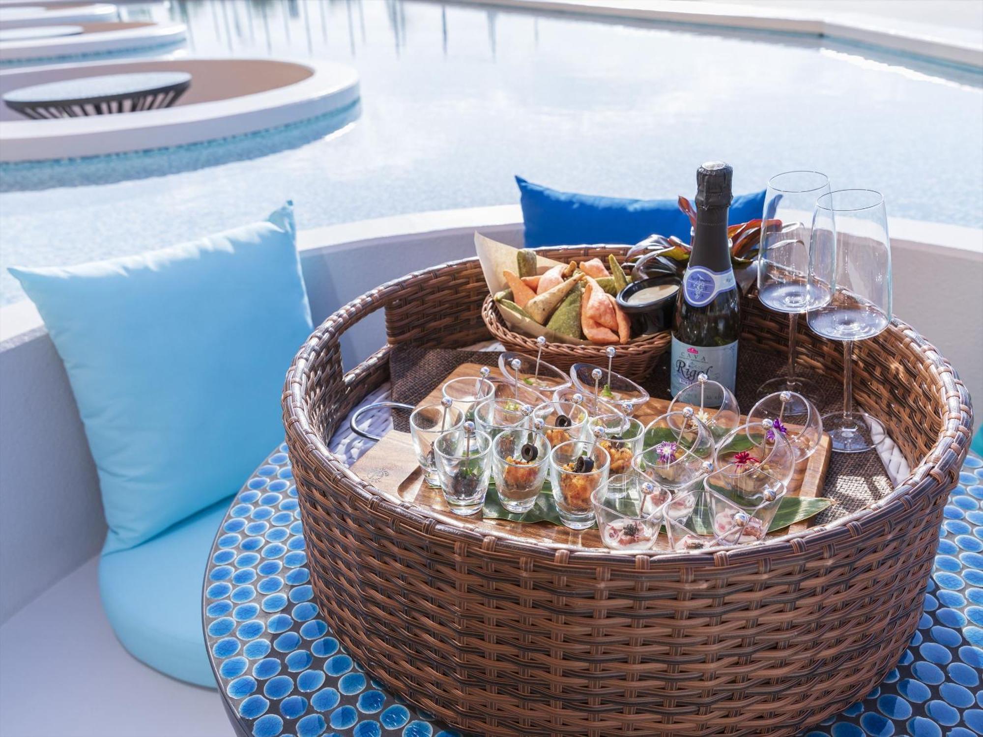 Aquasense Hotel & Resort Онна Экстерьер фото