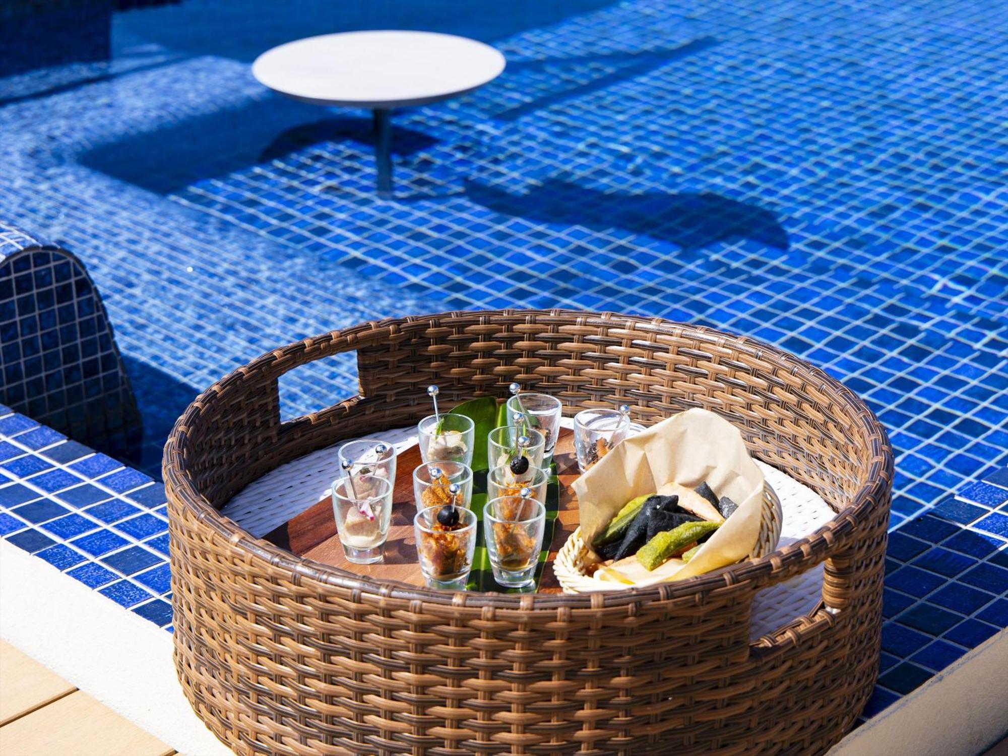 Aquasense Hotel & Resort Онна Экстерьер фото