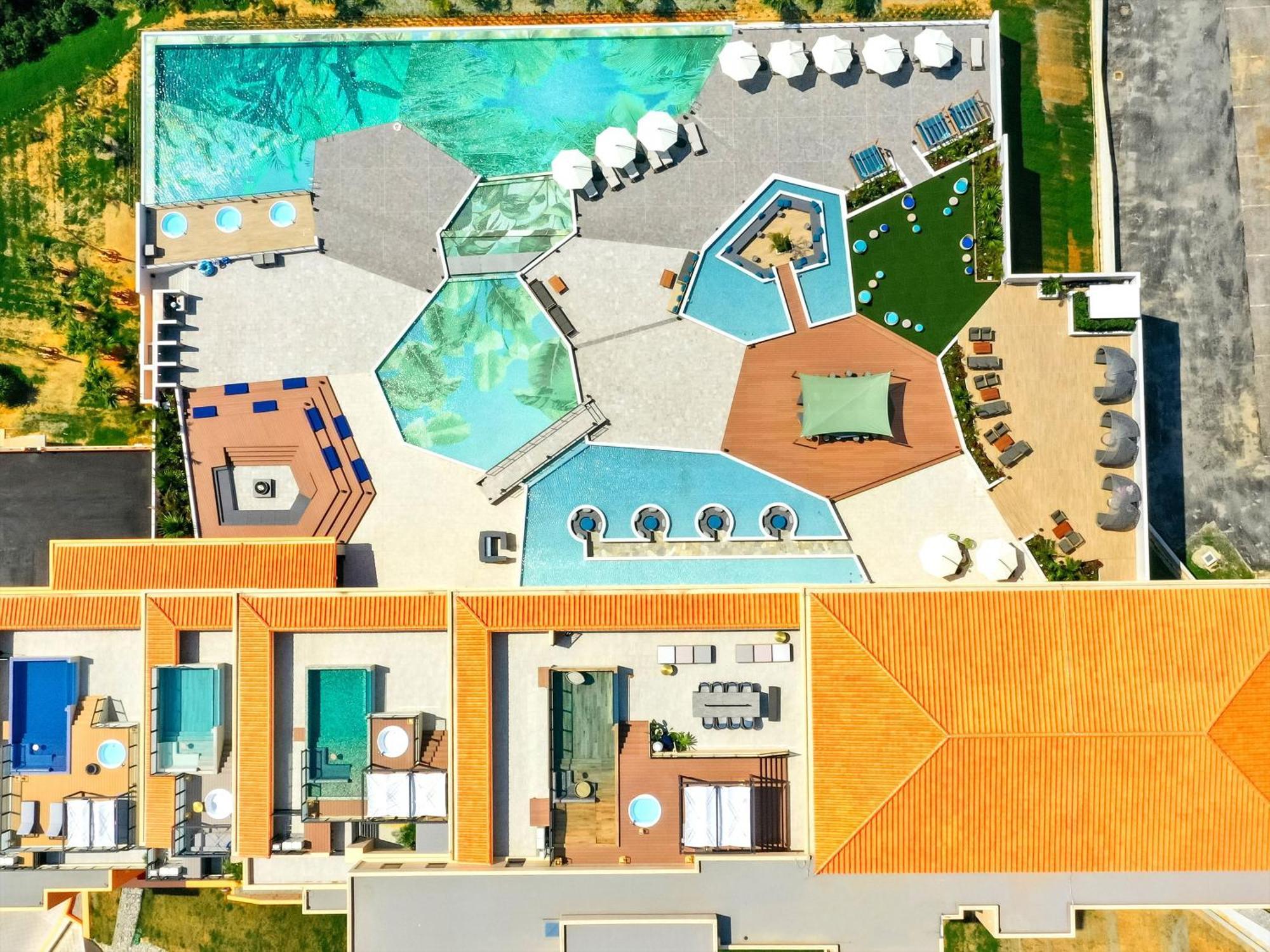 Aquasense Hotel & Resort Онна Экстерьер фото