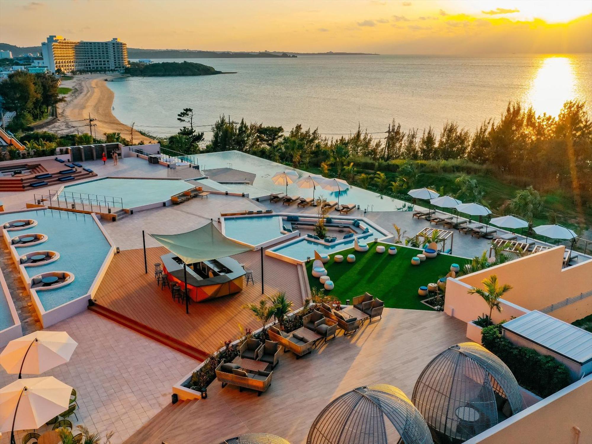 Aquasense Hotel & Resort Онна Экстерьер фото